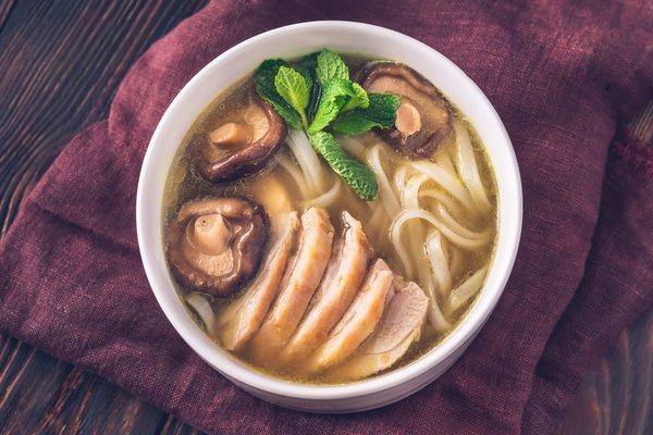 Can You Prepare a Gourmet Japanese Ramen with Tonkotsu Broth and Chashu Pork?